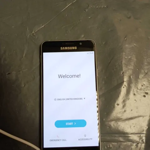 SAMSUNG GALAXY A3 SMARTPHONE