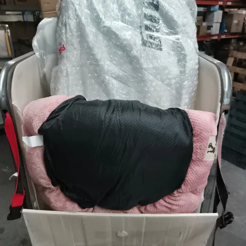 CAGE OF APPROXIMATELY 8 ASSORTED HOUSEHOLD ITEMS TO INCLUDE PET BED IN PINK ETC - COLLECTION ONLY