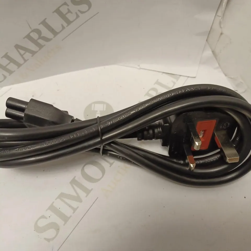 LOT OF 14 CLOVER LEAF POWER CABLES