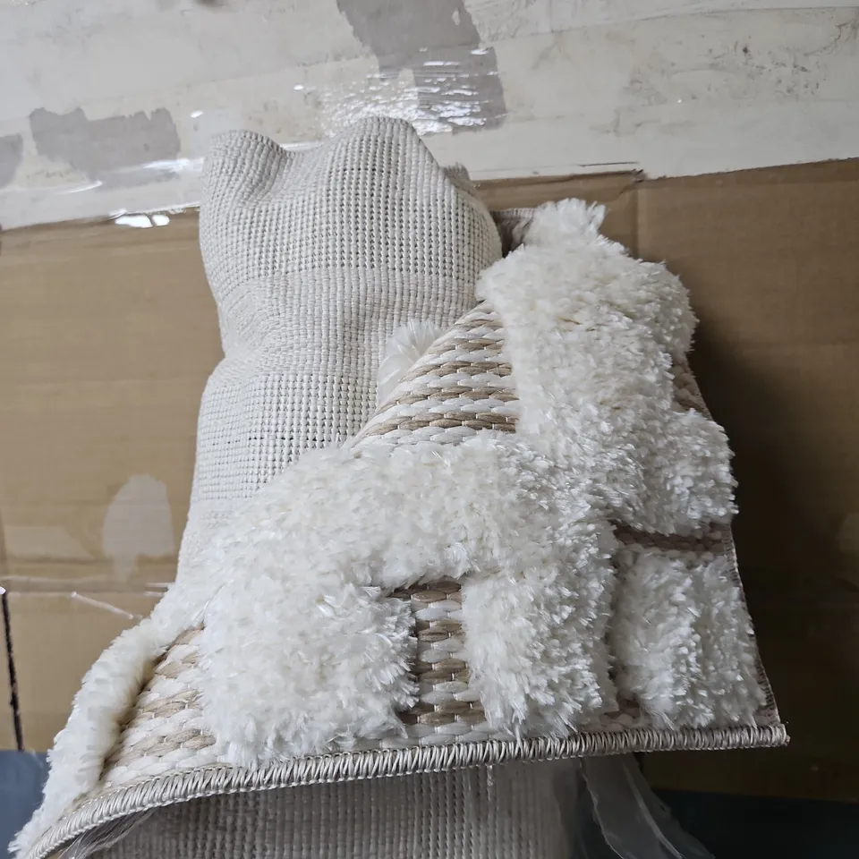 SOFT FUZZY RUG IN WHITE - COLLECTION ONLY