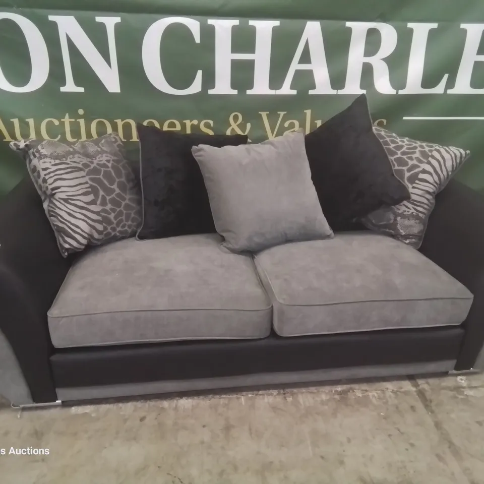DESIGNER THREE SEATER SOFA WITH SCATTER CUSHIONS BLACK FAUX LEATHER & GREY FABRIC