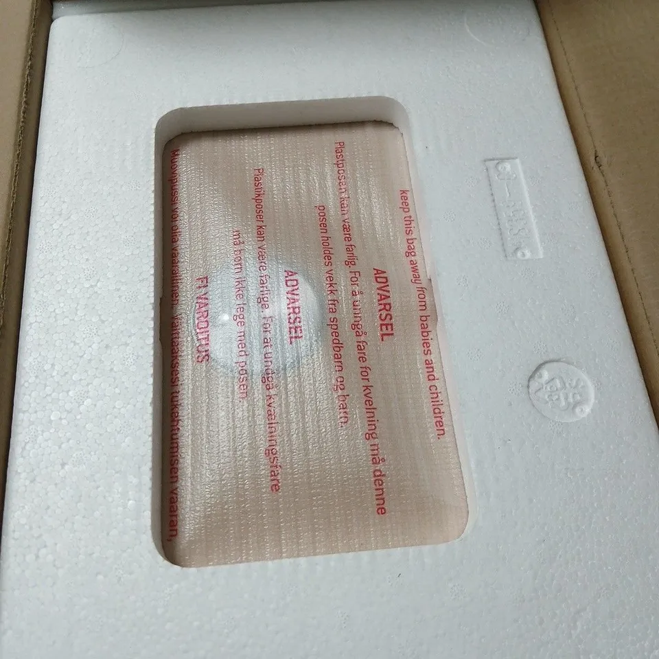 OAKINGTON DAB RADIO MUSIC SYSTEM