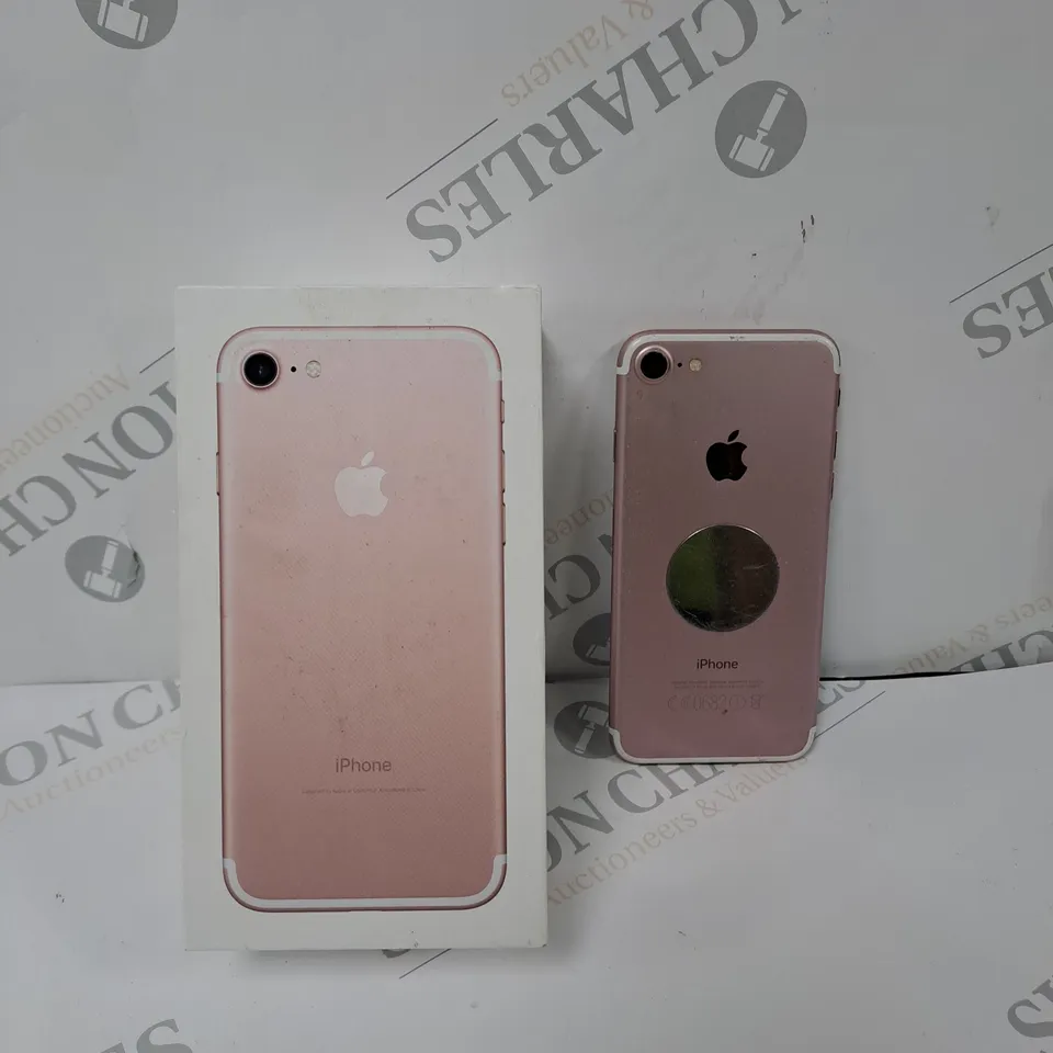 BOXED APPLE IPHONE 7 (A1778) IN BLACK