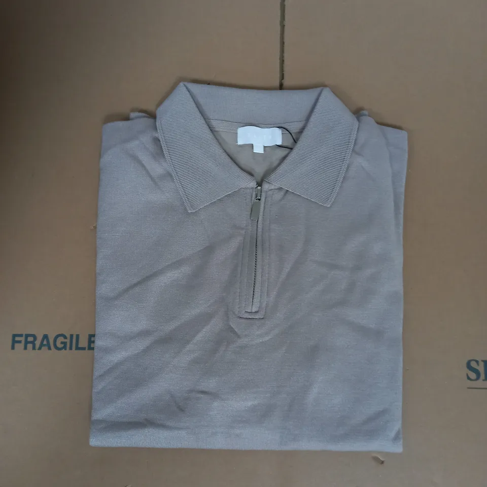 RAITH KNITTED POLO SHIRT IN TAUPE SIZE M