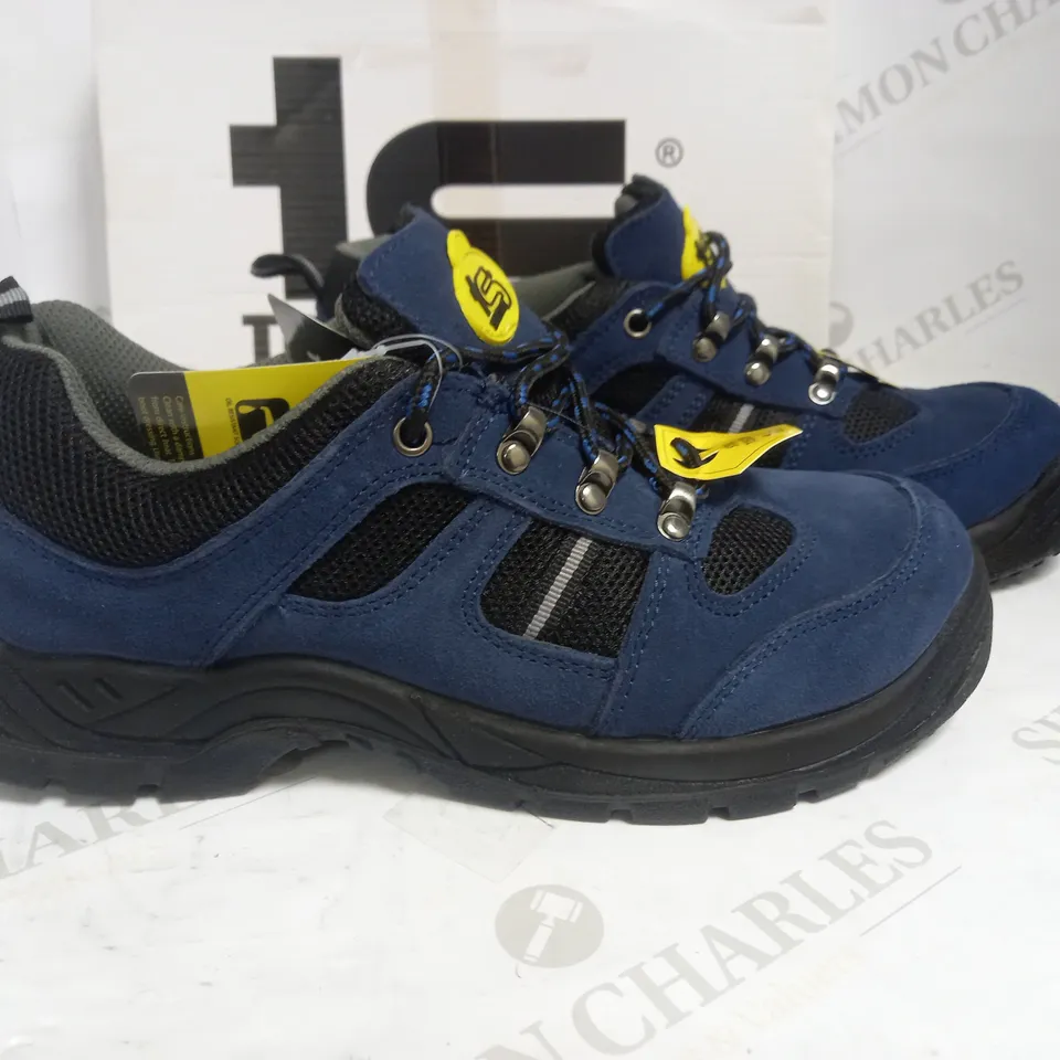 TRADE SAFE SAFETY SHOES WITH STEEL TOE UK 8 