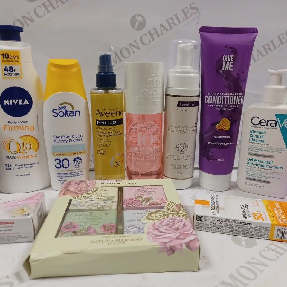 BOX OF APPROX 10 ASSORTED BEAUTY PRODUCTS TO INCLUDE AVEENO BODY OIL SPRAY, GIVE ME CONDITIONER, CERA VE BLEMISH CONTROL CLEANSER, ETC 