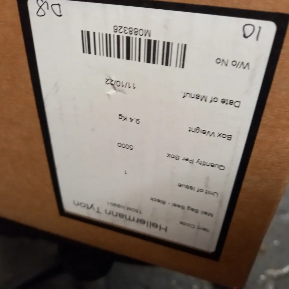 LARGE QUANTITY OF ASSORTED BLACK ZIP TIES - APPROX 5000