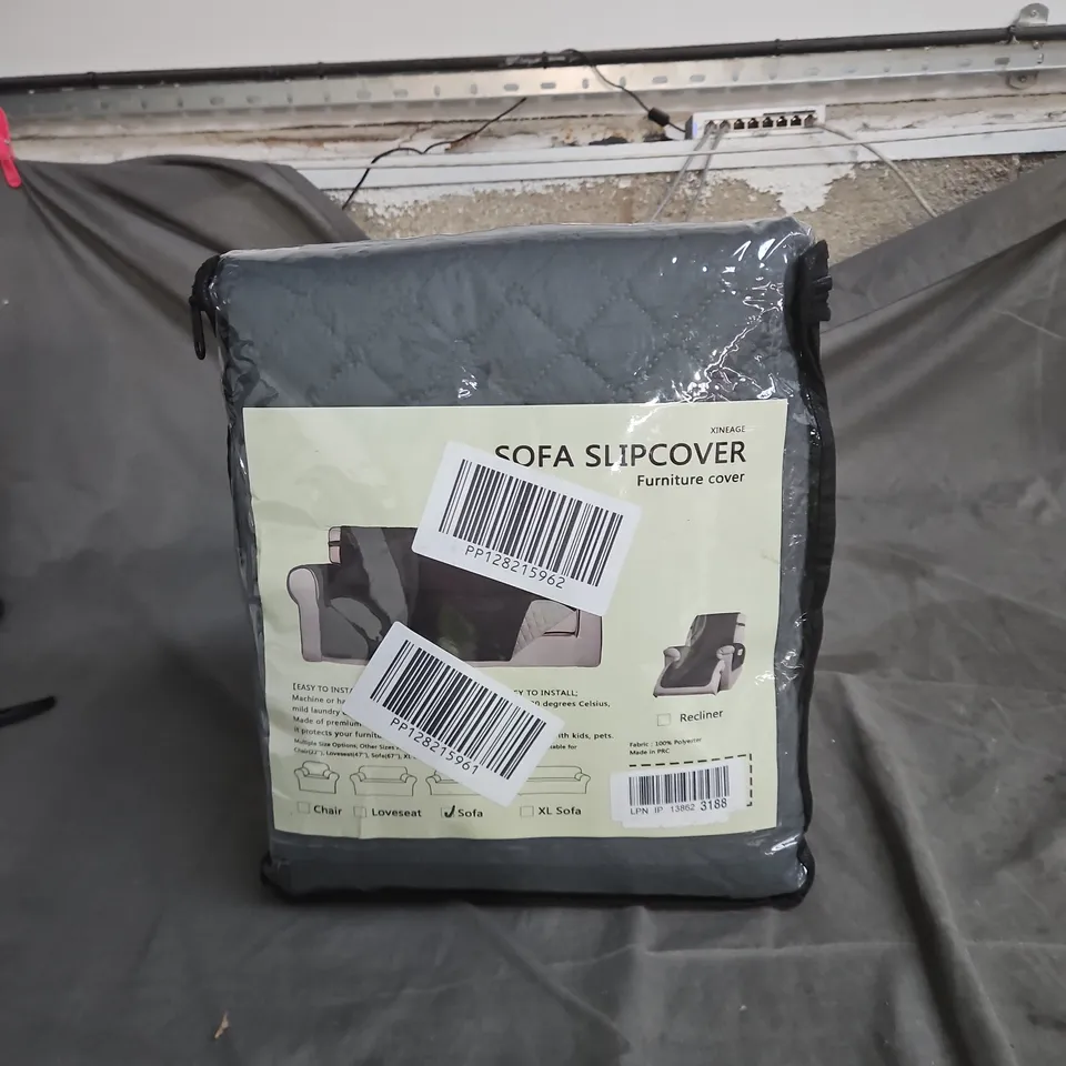 XINEAGE SOFA SLIPCOVER 