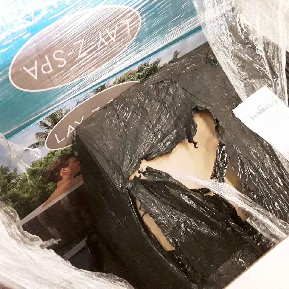 PALLET OF 2 ASSORTED HOT TUBS