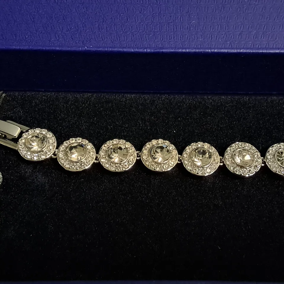 SWAROVSKI BRACELET IN BOX