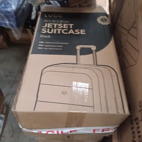  BOXED LUGG TRAVEL SUITCASE