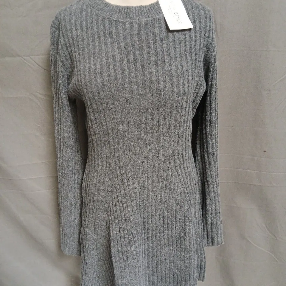 IN THE STYLE BOW DETAIL KNIT SKATER DRESS - UK 10-12