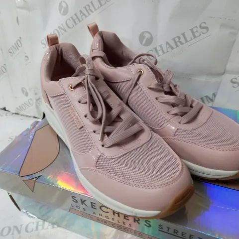 OUTLET SKECHERS LOS ANGELES AIR COOLING MEMORY FOAM - SIZE 8