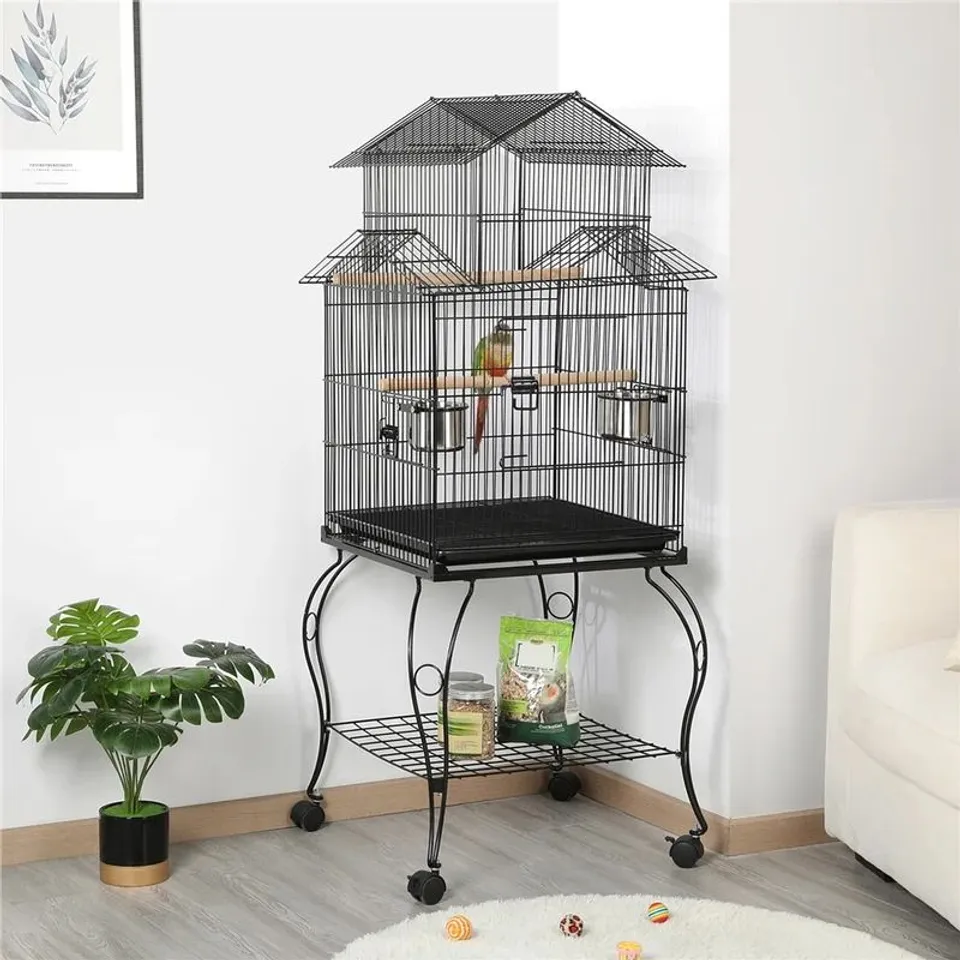 BOXED 140CM IRON POINTED TOP FLOOR BIRD CAGE WITH WHEELS (1 BOX)