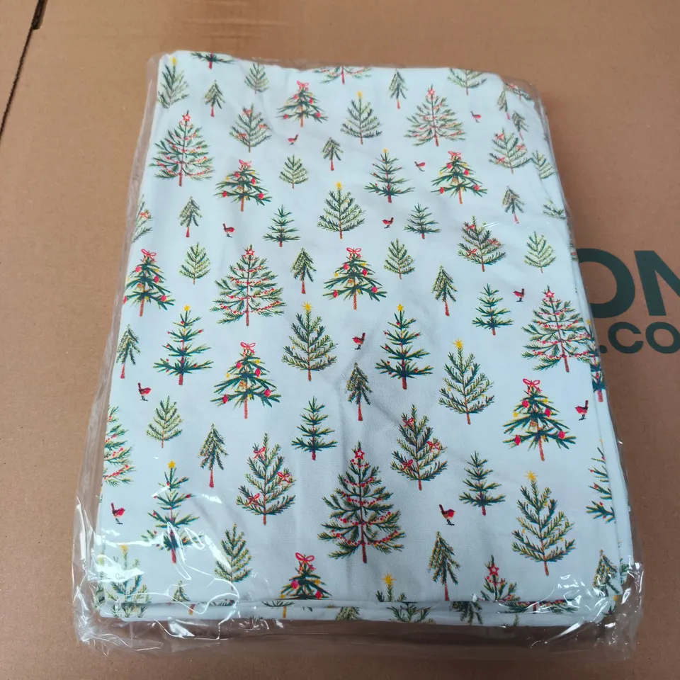 APPROXIMATELY 48 GISELA GRAHAM TREES APRONS IN WHITE