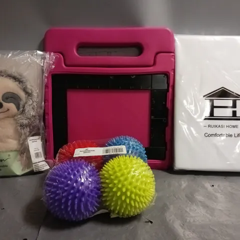 BOX OF APPROXIMATELY 12 ASSORTED ITEMS TO INCLUDE - SPIKEY BALLS , SLOTH MICROWAVABLE HEAT PACK , IPAD CASE ETC