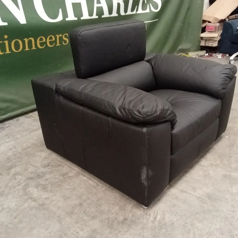 BRADY 100% PREMIUM LEATHER ARMCHAIR - BLACK RRP £729