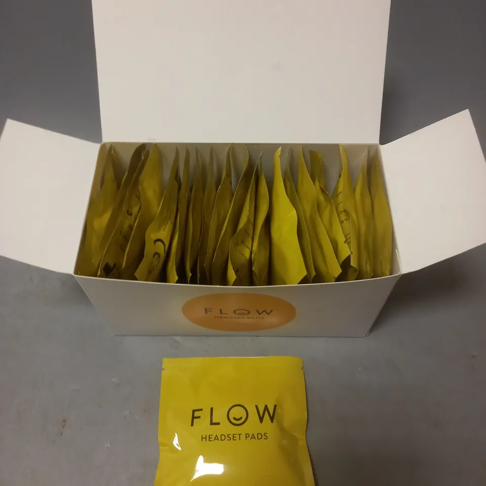 BOX OF APPROX 20X2 FLOW HEADSET PADS