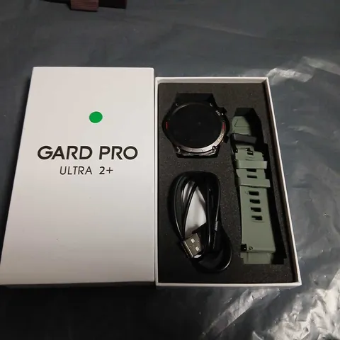 GARD PRO ULTRA 2+ SMARTWATCH – BOXED WITH GREEN STRAP 
