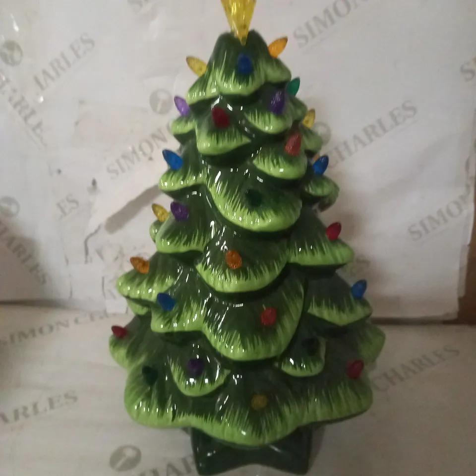 SANTA SLEIGH PRE-LIT CIRCLING CHARACTER NOSTALGIC TREE