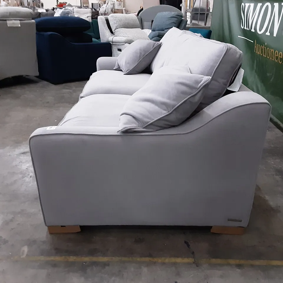 QUALITY BRITISH MANUFACTURED DESIGNER THE LOUNGE CO. ISOBEL 4 SEATER EAR228 EARL GREY