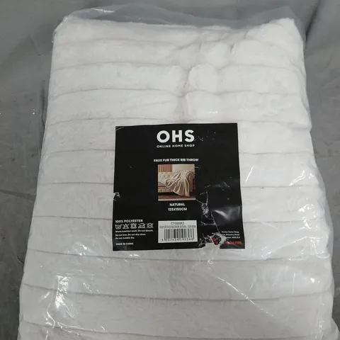 FAUX FUR THICK RIB THROW – NATURAL, 125 × 150 CM