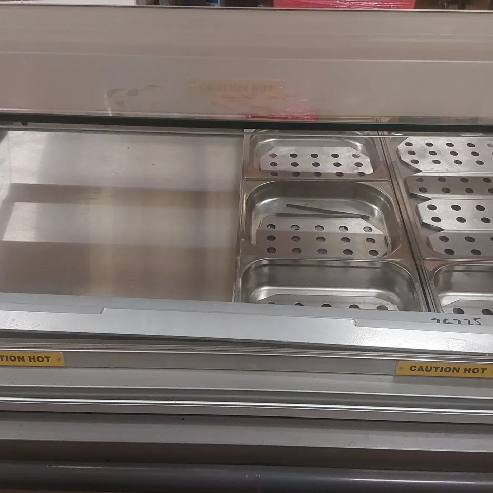COMMERCIAL FOOD DISPLAY COUNTER