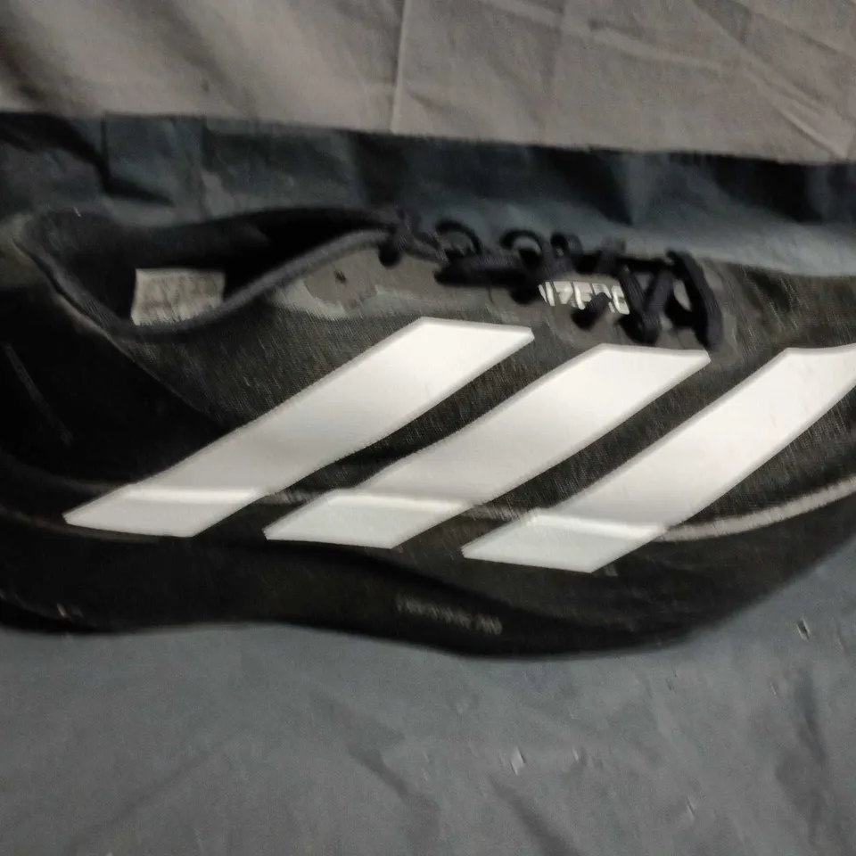 UNBOXED PAIR OF ADIDAS ADIZERO RUNNING SHOES –UK SIZE 8