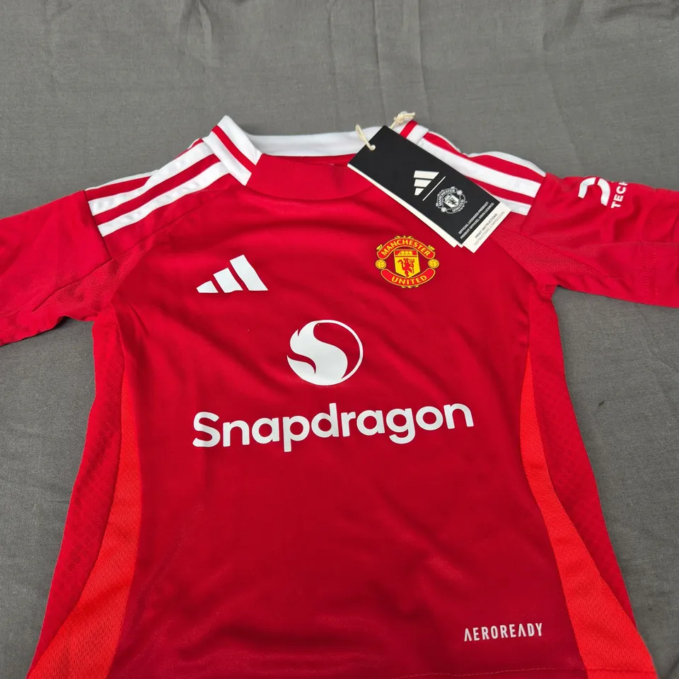 KIDS MANCHESTER UNITED FULL KIT - SIZE 18/24 MONTHS