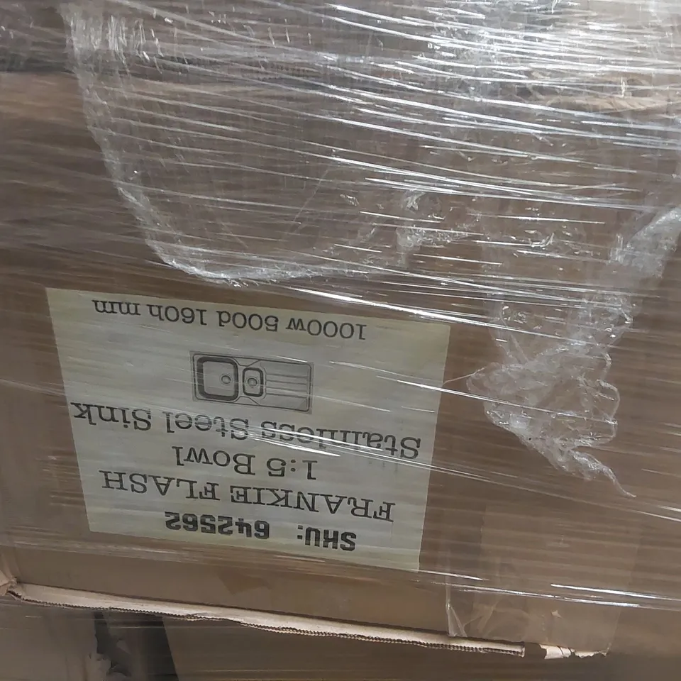 PALLET CONTAINING A VERY LARGE QUANTITY OF ASSORTED ITEMS INCLUDING: DEKS FAN, DESK LAMP, BATH PANEL, 2000W FAN HEATER, NEBO ULTRA BRIGHT LANTERN/POWERBANK ECT