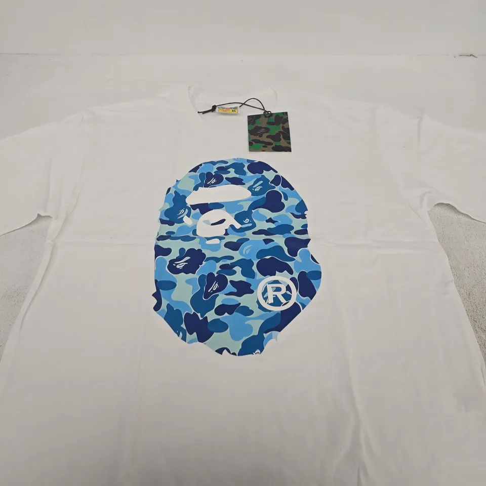 A BATHING APE GRAPHIC TEE - SIZE XL