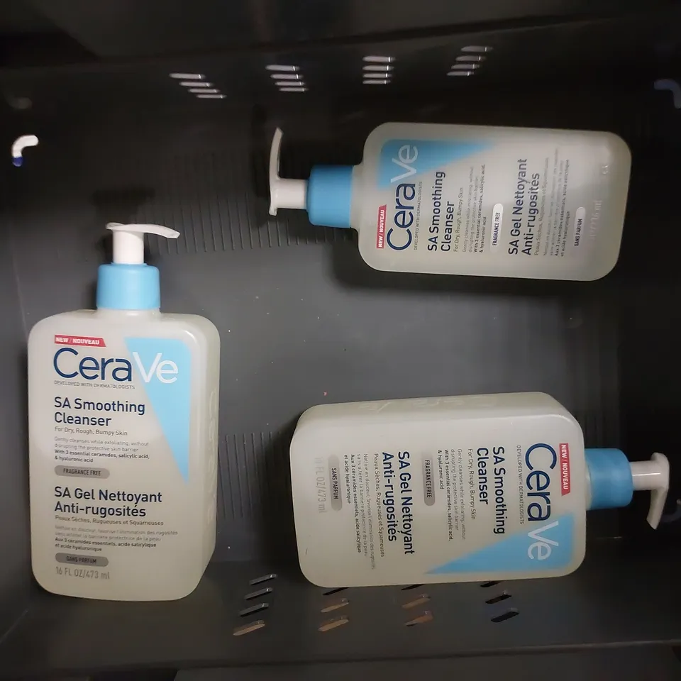 BOX OF APPROX 6 CERAVE ITEMS TO INCLUDE EYE REPAIR CREAM, FACIAL MOISTURISING LOTION AND SMOOTHING CLEANSER