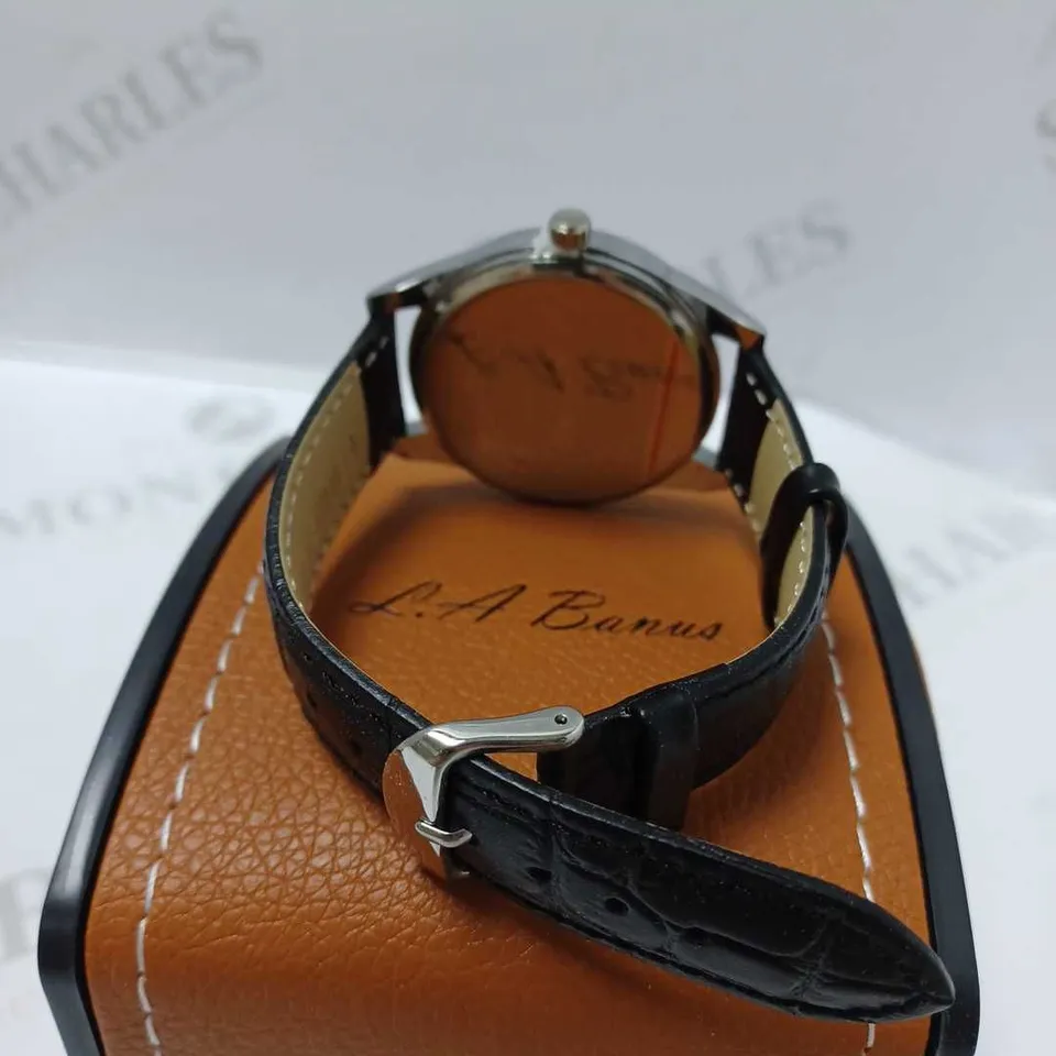 LA BANUS CHRONOGRAPH LEATHER STRAP WRISTWATCH 