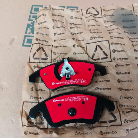 BREMBO BRAKE PADS – PAIR FOR CAR 