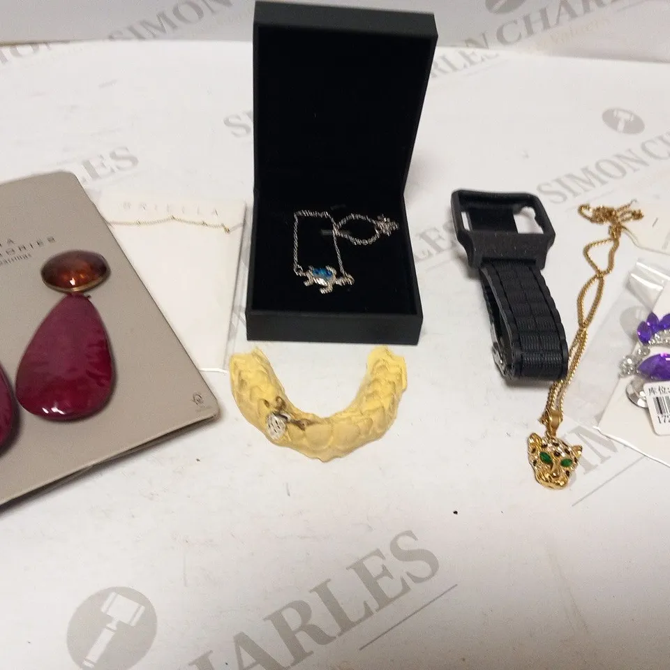 LARGE QUANTITY OF ASSORTED JEWELLERY TO INCLUDE; ISABEL DESIGNS, B AND B, ZARA AND CUT ABOVE