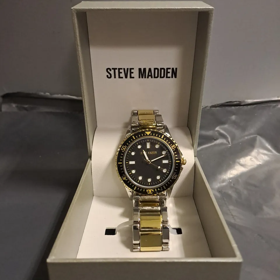 BOXED STEVE MADDEN MENS WATCH