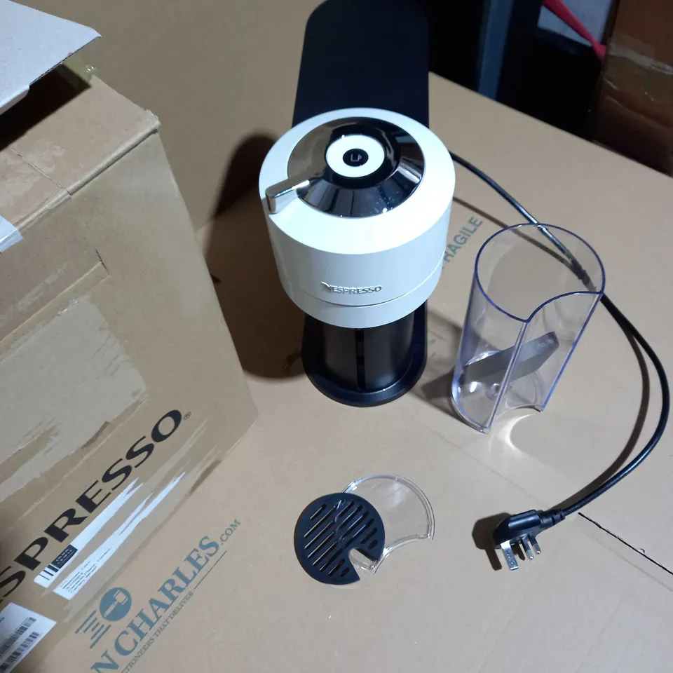 NESPRESSO VERTUO NEXT 11710 COFFEE MACHINE 