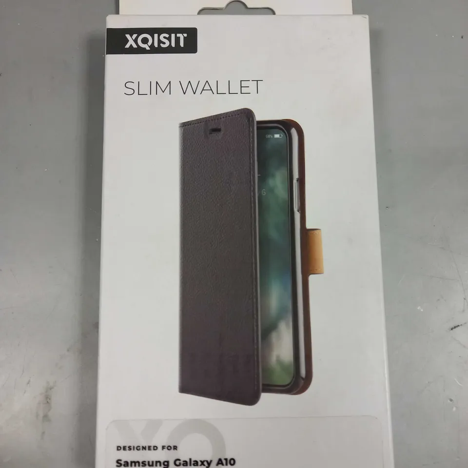 BOX OF APPROXIMATELY 90 BRAND NEW XQISIT SAMSUNG GALAXY A10 SLIM WALLET CASES 