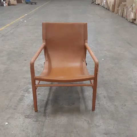 BEJA ARMCHAIR TEAK BROWN TEAK