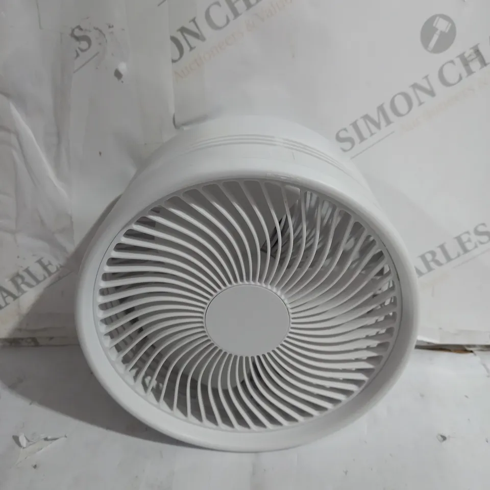 BELL & HOWELL RECHARGEABLE EXTENDABLE DESK & FLOOR FAN, WHITE