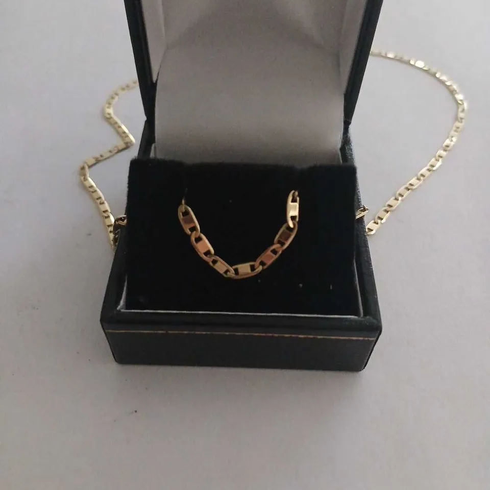 14CT GOLD NECKLACE 