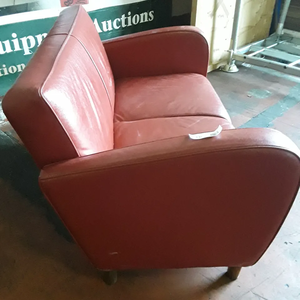 RETRO TWO SEAT RED BAR/PUB SOFA