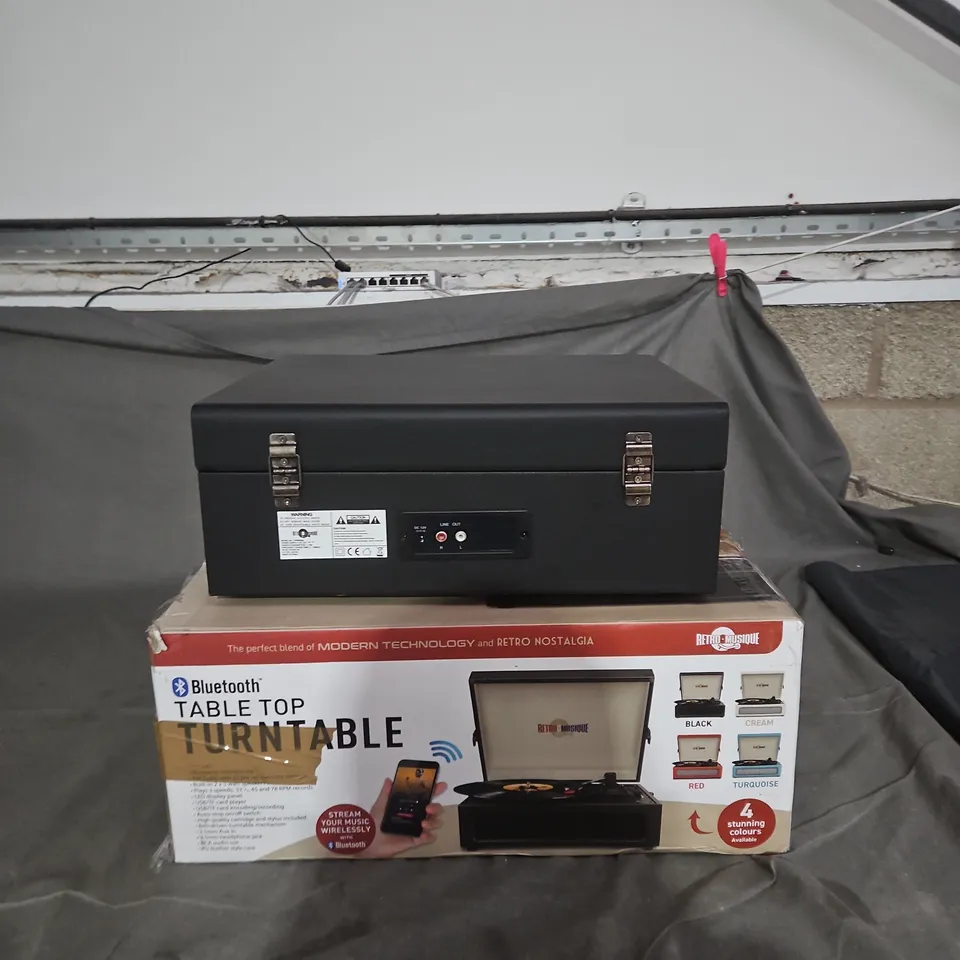 RETRO MUSIQUE BLUETOOTH TABLE TOP TURNTABLE – BLACK