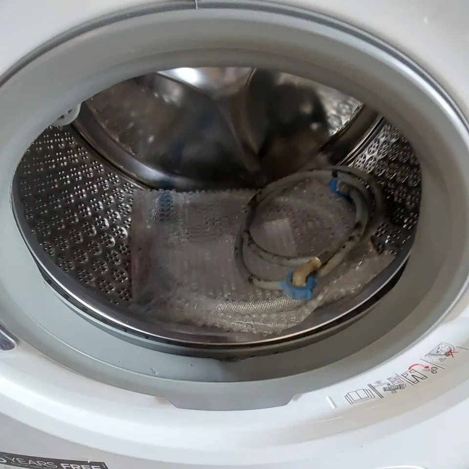 AEG L7FEE865R 7000 SERIES LAVAMAT 1600RPM 8KG WASHING MACHINE - WHITE