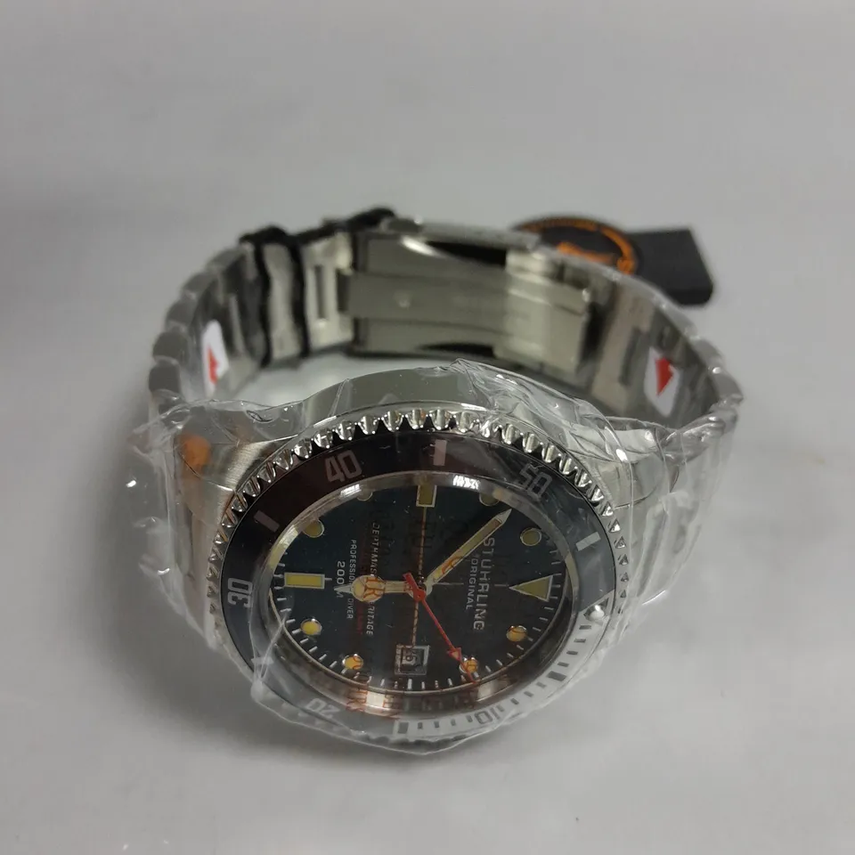 STUHRLING PRO SPORT DIVER GREEN DIAL MENS WATCH