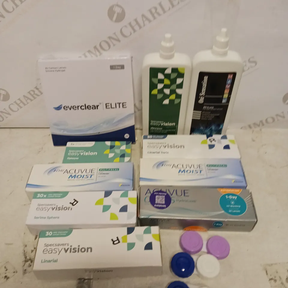 APPROXIMATELY 30 ASSORTED CONTACT LENS PRODUCTS & ACCESSORIES TO INCLUDE SOLUTION, CONTAINERS, LENSES ETC 