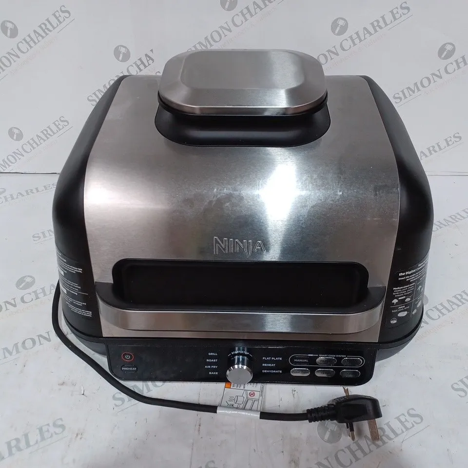 BOXED NINJA FOODI MAX PRO HEALTH GRILL & AIR FRYER AG651UK