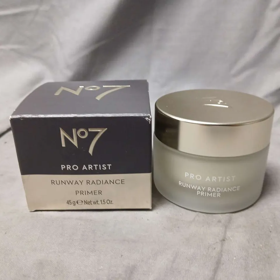 NO7 PRO ARTIST RUNWAY RADIANCE PRIMER – 45G, BOXED