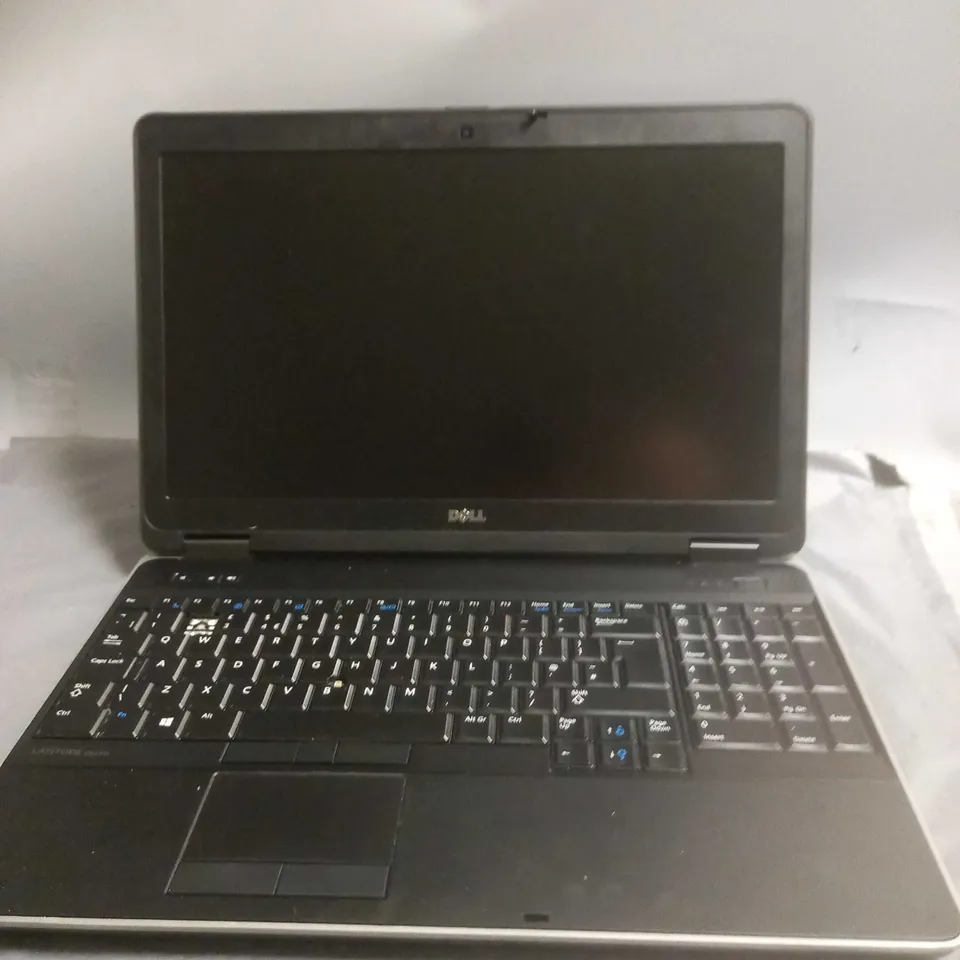 DELL LATITUDE E6540 LAPTOP 