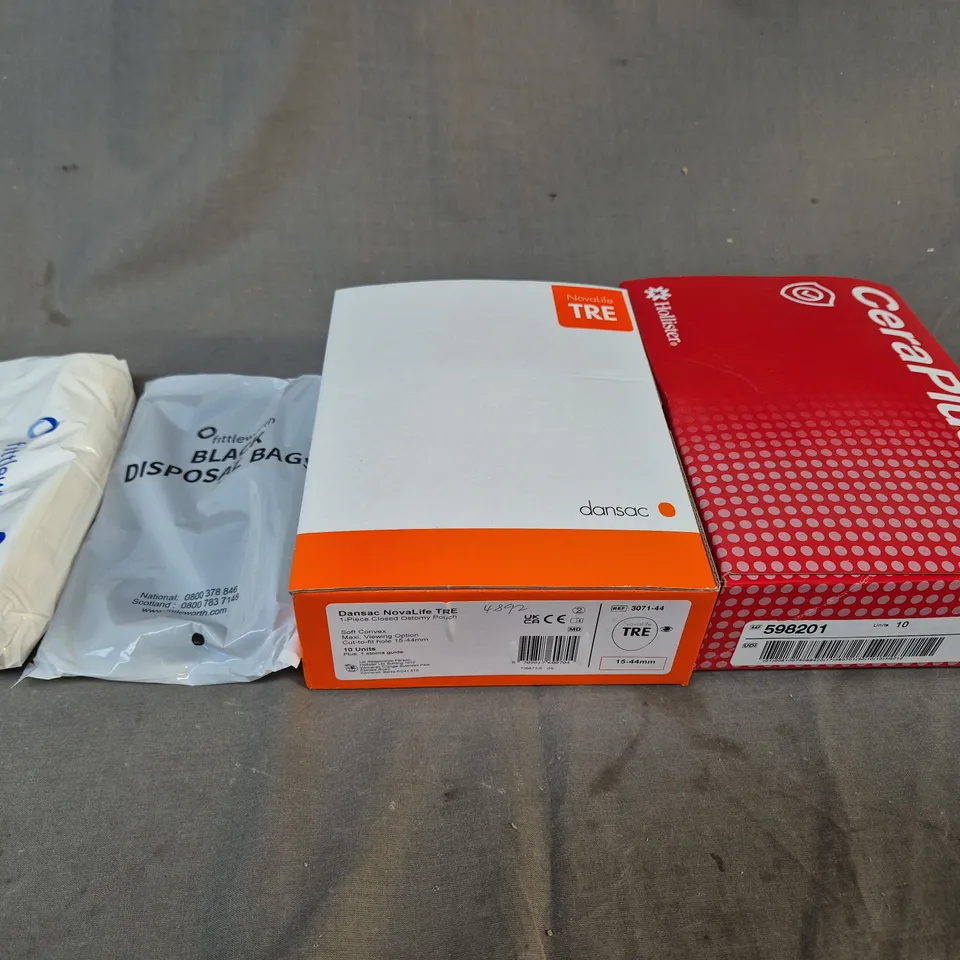 BOX OF ASSORTED MEDICAL ITEMS TO INCLUDE HYGIENIC DISPOSABLE WIPES, DISPOSABLE GLOVES AND OSTOMY POUCHES